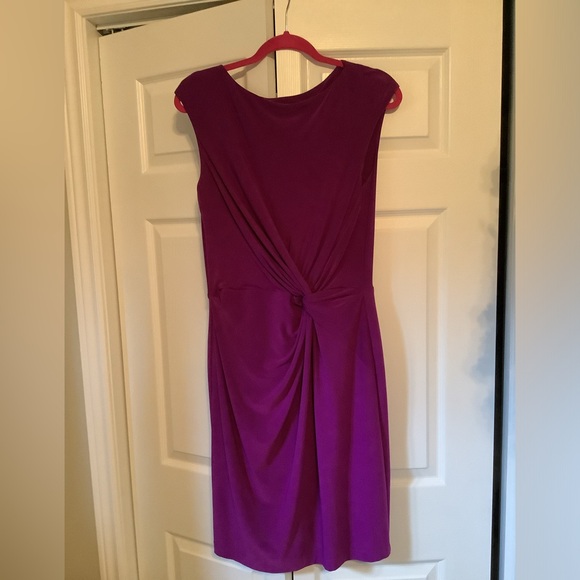 Grape coloured dress - Picture 2 of 4